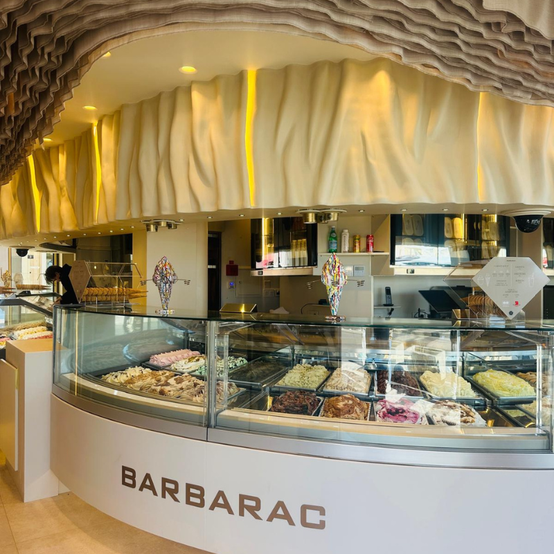 Le mythique et célébre glacier de Barbarac rénové par notre entreprise de rénovation à Saint Tropez